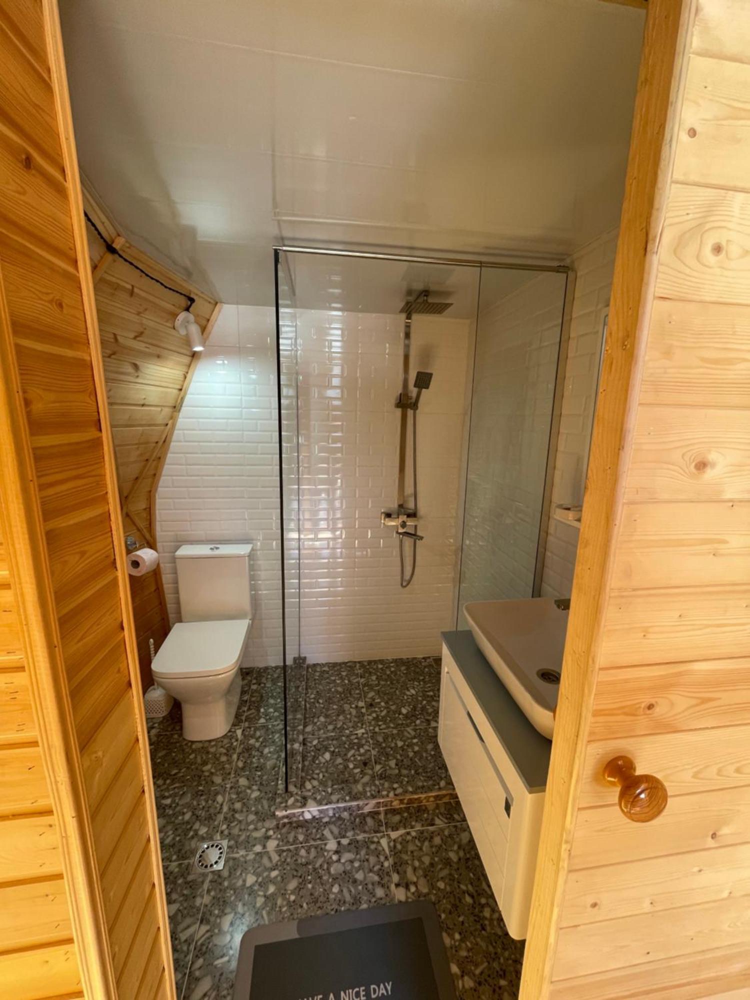 Вілла Gabua Glamping Степанцмінда Екстер'єр фото