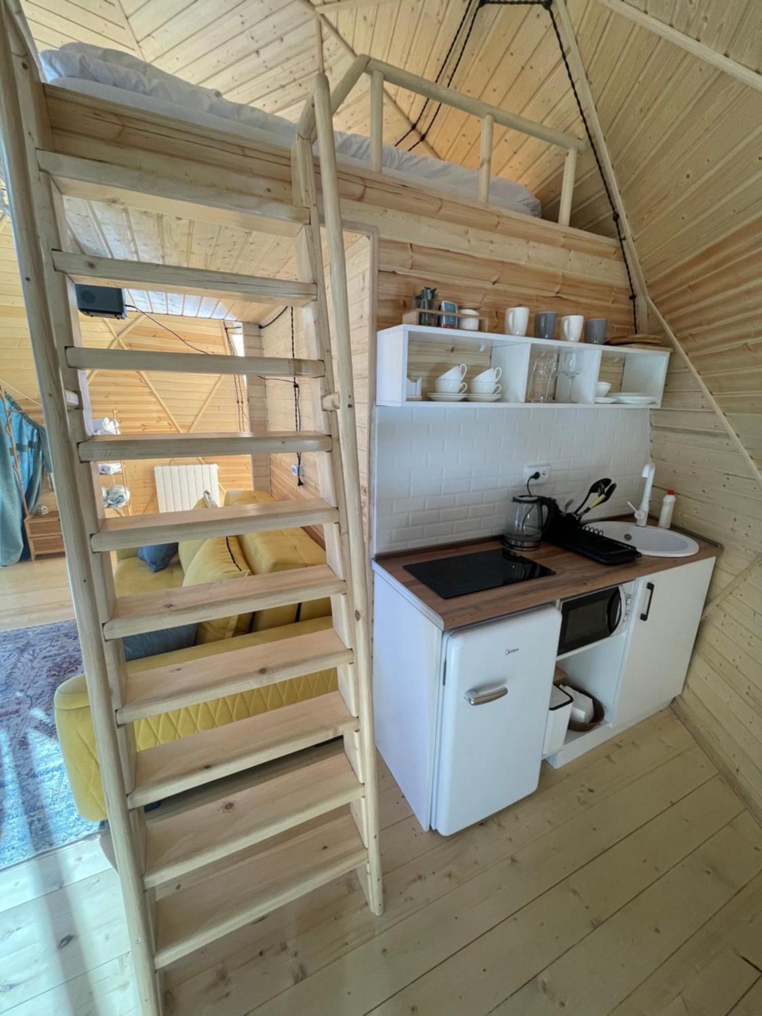 Вілла Gabua Glamping Степанцмінда Екстер'єр фото