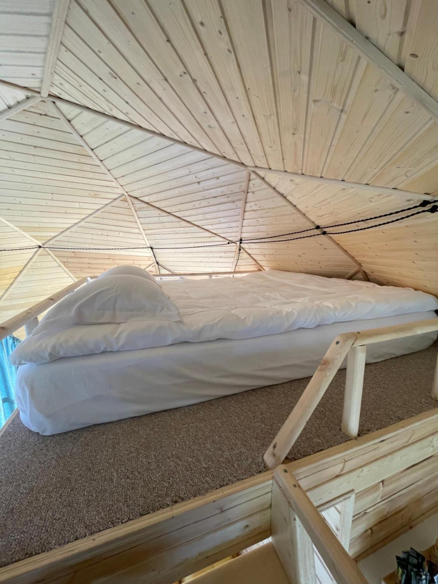 Вілла Gabua Glamping Степанцмінда Екстер'єр фото