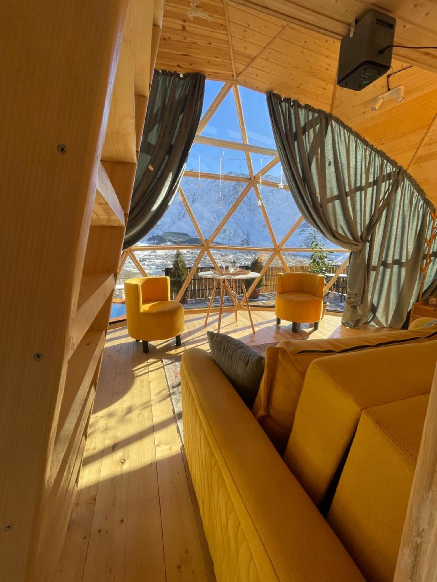 Вілла Gabua Glamping Степанцмінда Екстер'єр фото