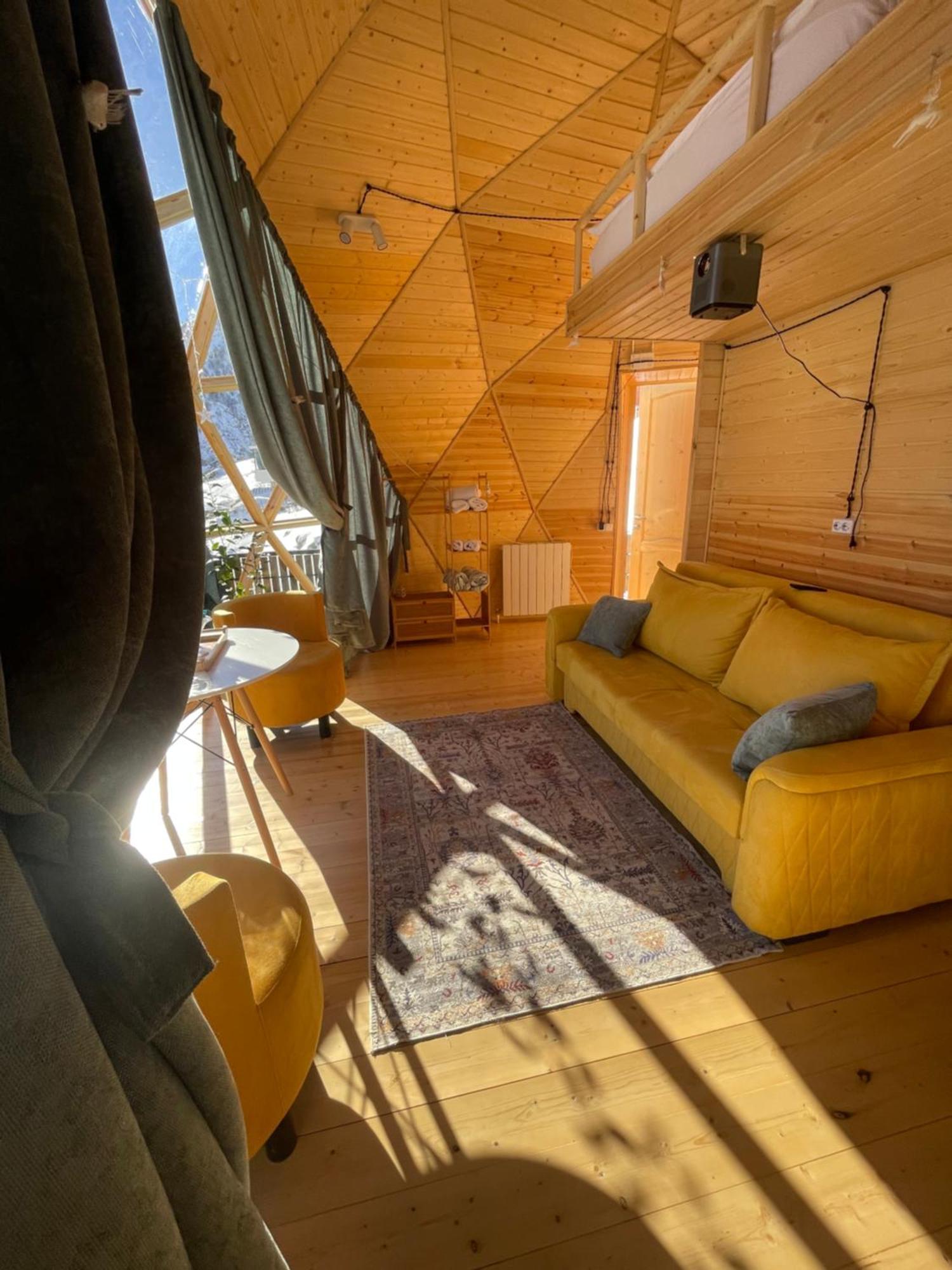 Вілла Gabua Glamping Степанцмінда Екстер'єр фото