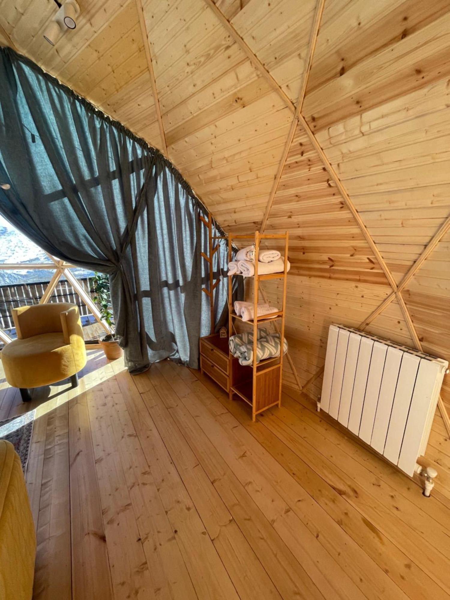 Вілла Gabua Glamping Степанцмінда Екстер'єр фото